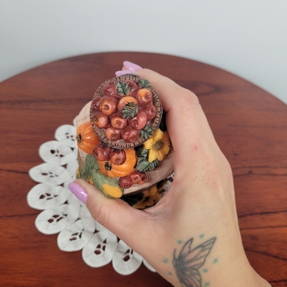 Vintage A. Richesco Corp‎ Resin 3D Autum Harvest Trinket Box 1980s - Picture 11 of 15